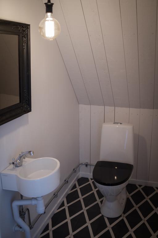 Froeken Hjorts Bed And Breakfast Hoganas Quarto foto