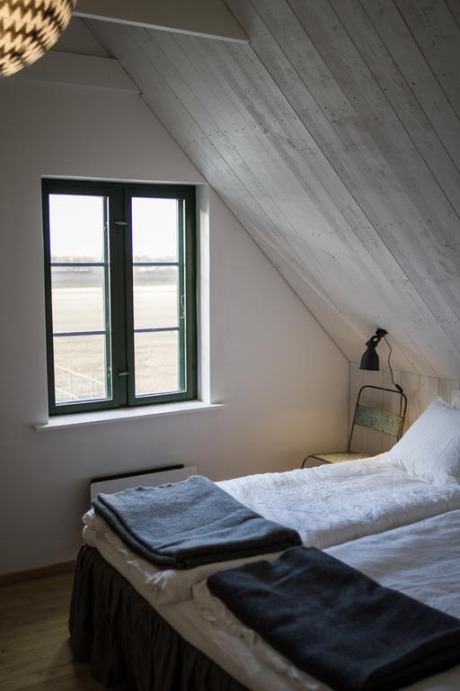 Froeken Hjorts Bed And Breakfast Hoganas Quarto foto